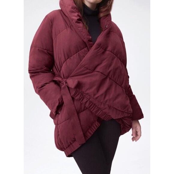 Universal Standard Jackets & Blazers - Universal Standard Kanda Puffer Small Burgundy Down Coat